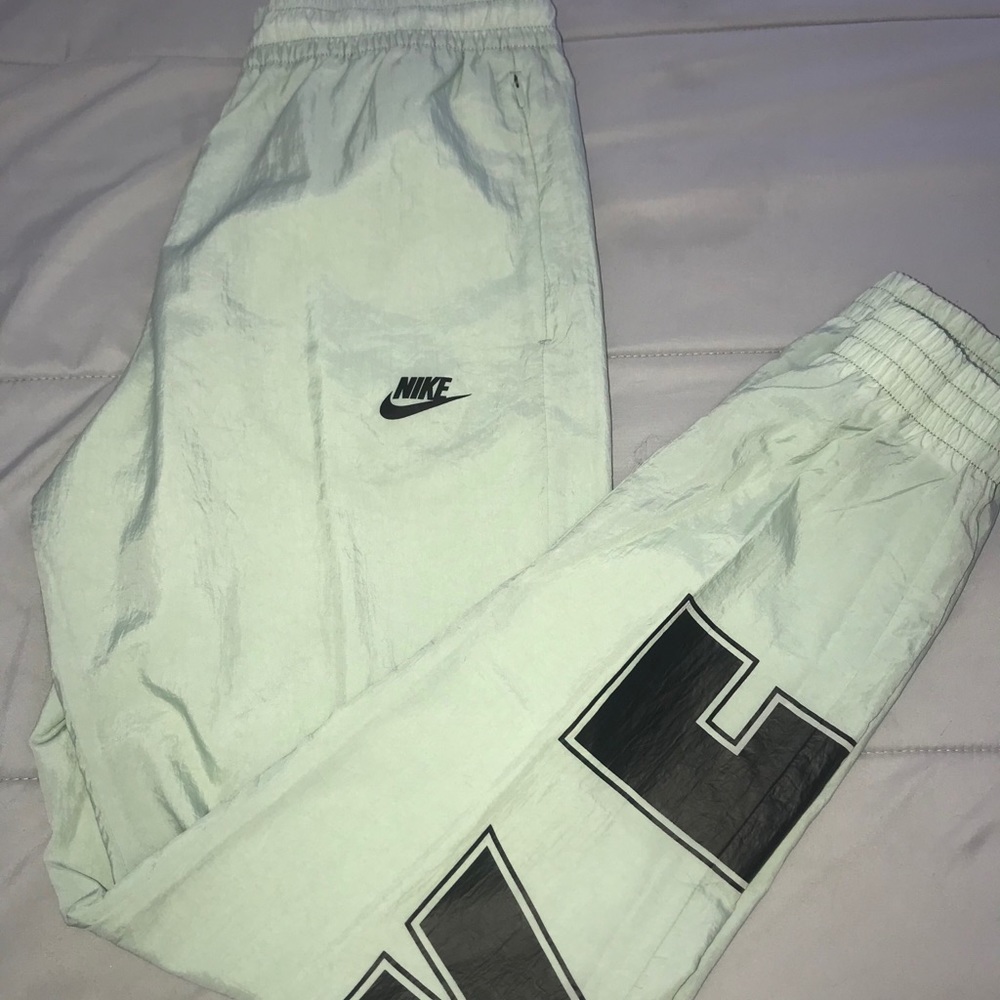 Nike joggers